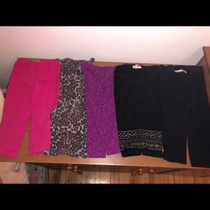 Lot of five leggings